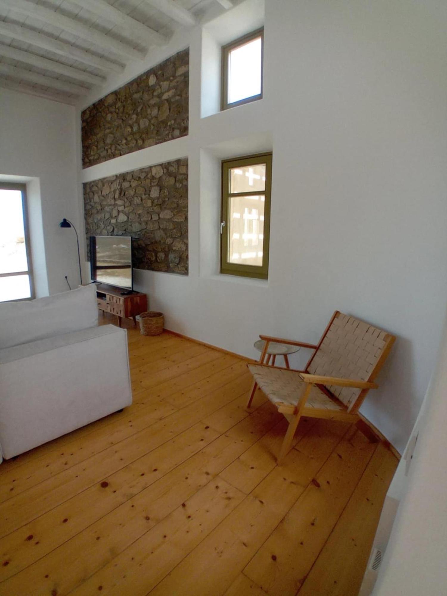Aviola Mykonos * Ftelia (Mykonos)